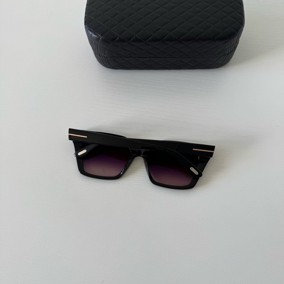 New! Tom Ford Winona TF1030 01Z Black Sunglasses, Authentic main image 10